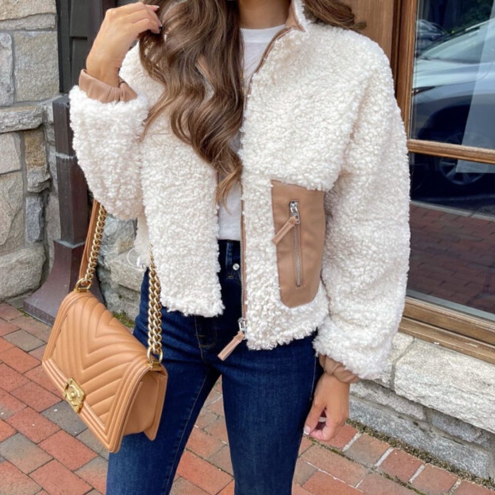 💼NWT Blank NYC Faux Shearling with Faux Leather Trim Bomber Jacket - Picture 7 of 13